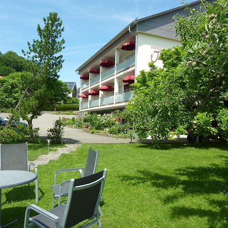 Hotel Garni Jaegerhof ジクマリンゲン エクステリア 写真